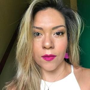 Meet your Posher, Noemi